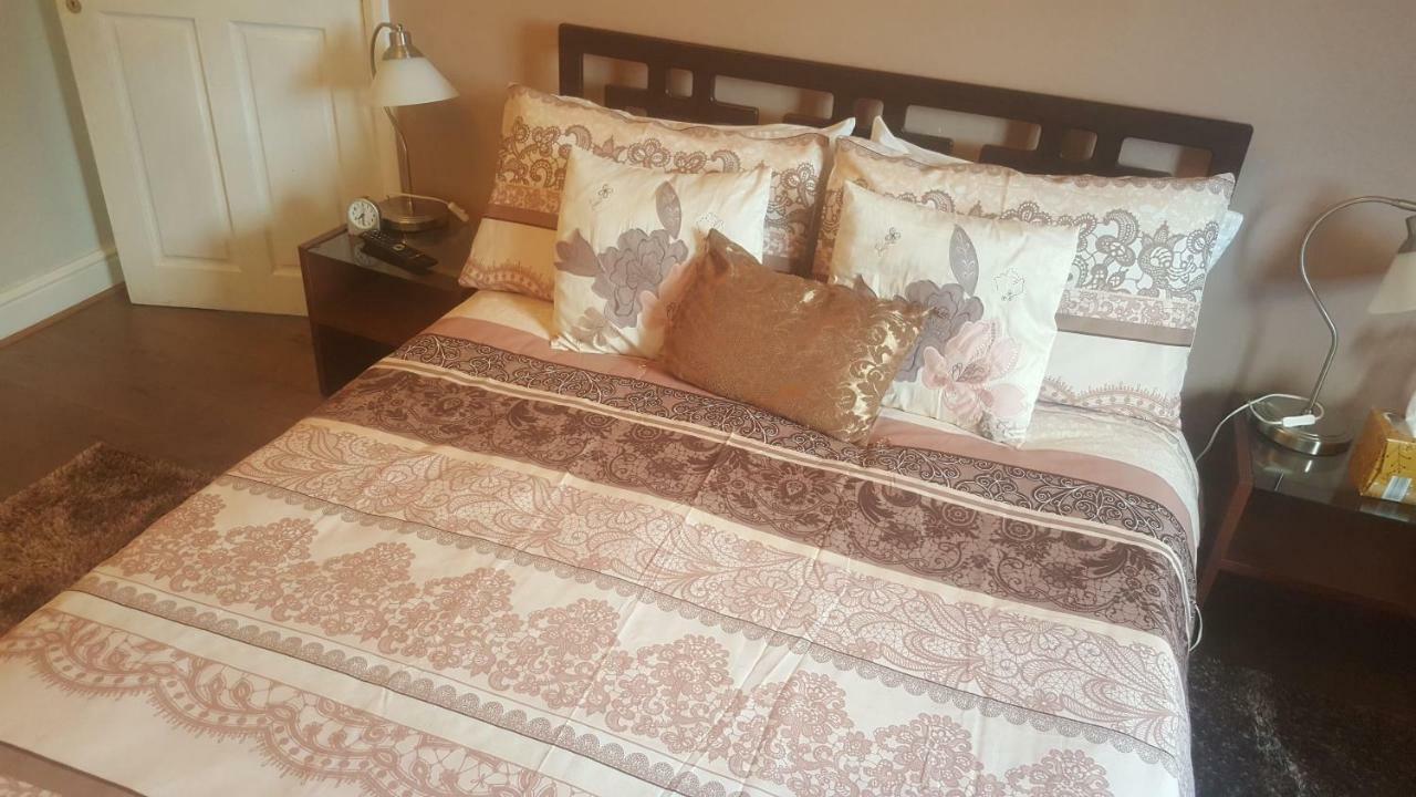 Comfy Room Well Located Londen Buitenkant foto
